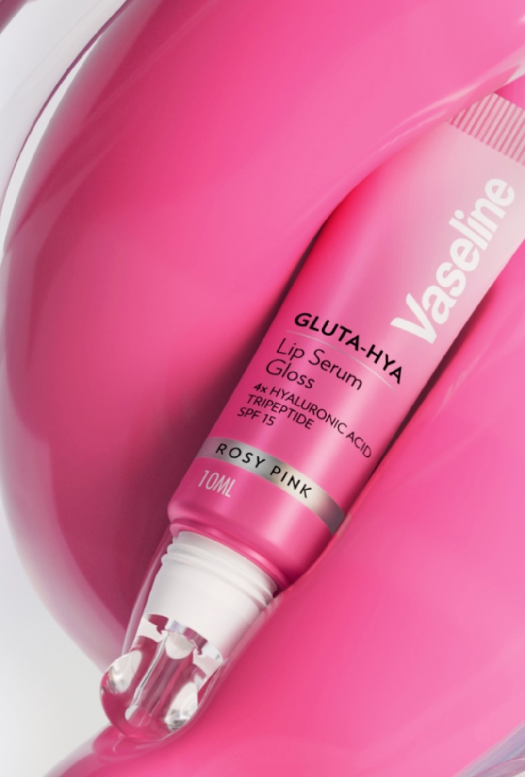 Vaseline GLUTA-HYA rosy pink lip serum macro shot
